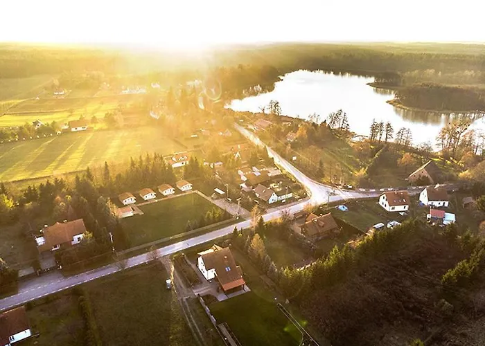 Yacht Club Wejsuny Дом отдыха Ручане-Нида